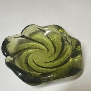 Fenton Art Glass Green Swirled Heavy Ashtray/Trinket Dish 5.25"